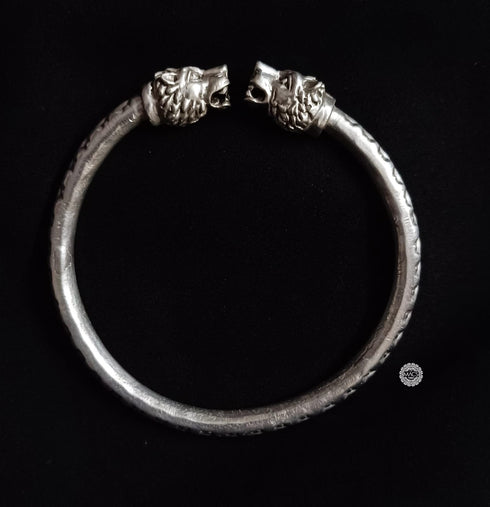 Silver Solid kada (Size 2.9)